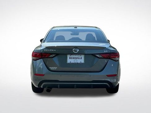 Used 2023 Nissan Sentra SR w/ SR Premium Package FWD image 6