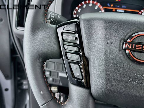 Used 2026 Nissan Frontier Pro-X w/ Pro-X Convenience Package RWD image 15