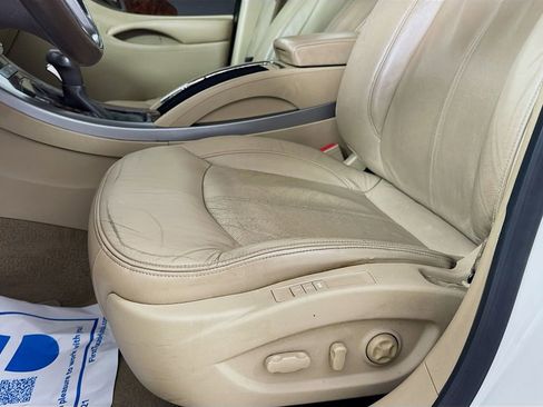 Used 2010 Buick LaCrosse CXL w/ Luxury Package image 23