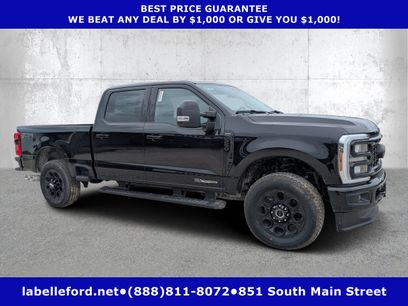 New 2026 Ford F250 Lariat w/ Black Appearance Package