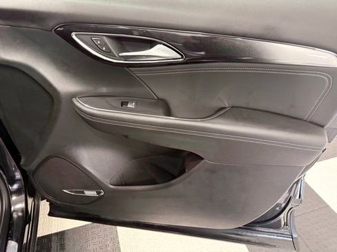 Used 2025 Buick Envision Preferred image 20