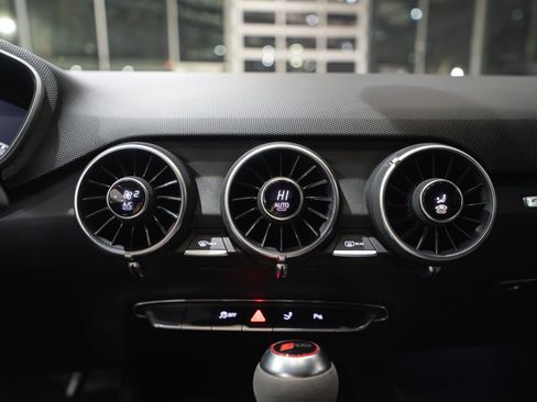Used 2018 Audi TT RS w/ Technology Package AWD/4WD image 20