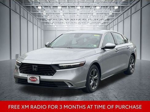 Used 2023 Honda Accord EX image 4