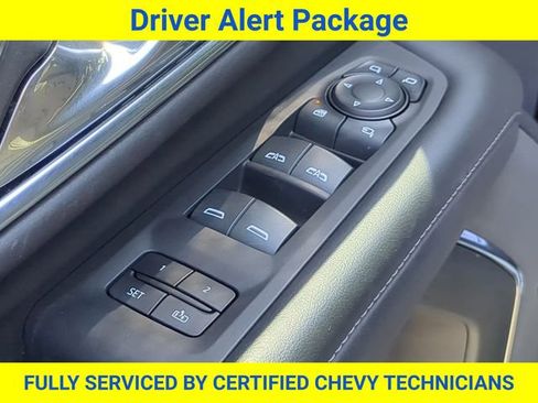 Used 2024 Chevrolet Suburban Z71 w/ Luxury Package AWD/4WD image 25