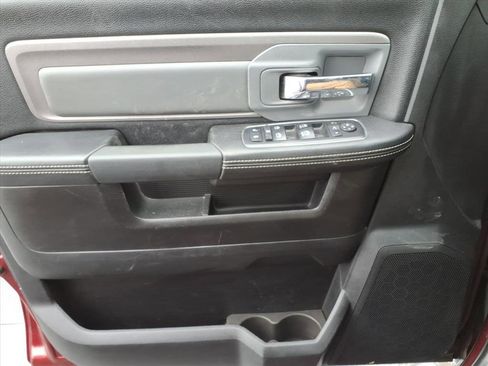 Used 2018 RAM 2500 Power Wagon w/ Luxury Group image 16