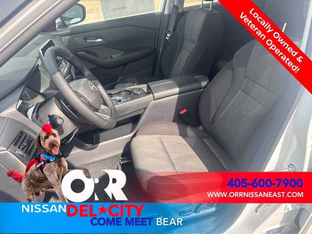 New 2026 Nissan Rogue SV w/ Cold Weather Package AWD/4WD image 15