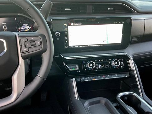 New 2026 GMC Sierra 3500 Denali w/ Denali Reserve Package image 6