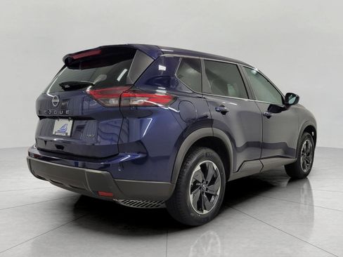 Used 2025 Nissan Rogue SV image 20