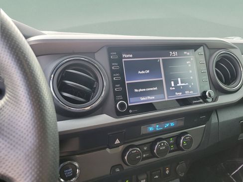Used 2022 Toyota Tacoma TRD Sport w/ Technology Package RWD image 19