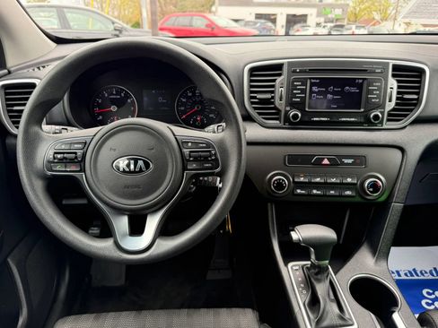 Used 2017 Kia Sportage LX AWD/4WD image 29