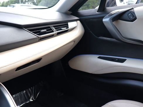 Used 2016 BMW i8 AWD/4WD image 19