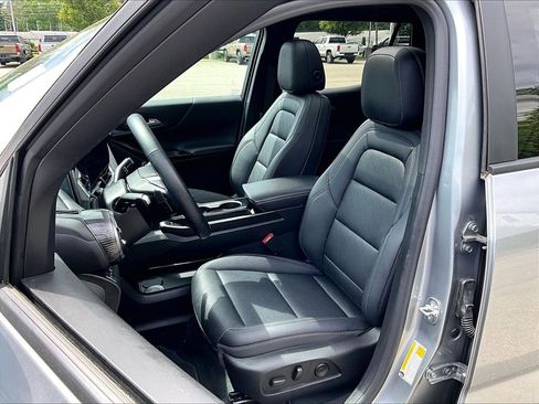 Used 2025 Chevrolet Equinox LT w/ Convenience Package II AWD/4WD image 10