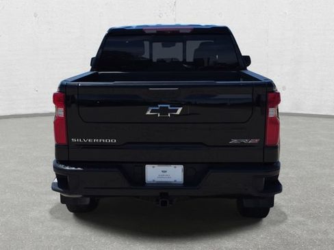 Used 2022 Chevrolet Silverado 1500 ZR2 w/ Technology Package AWD/4WD image 6