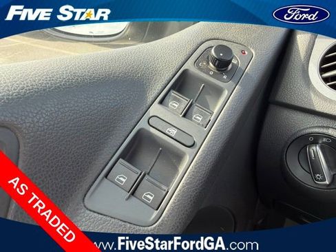 Used 2015 Volkswagen Tiguan R-Line FWD image 18