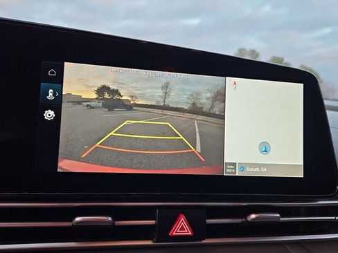 Used 2023 Hyundai Elantra SEL w/ Convenience Package image 21