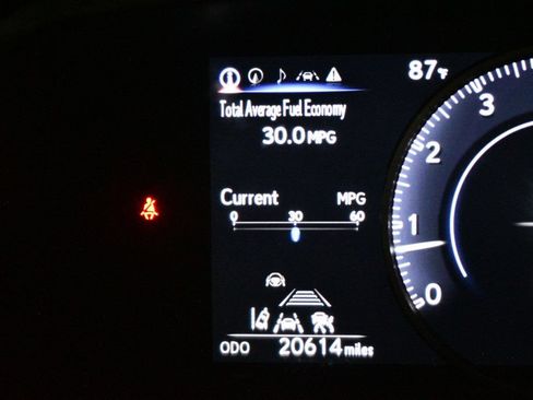 Used 2025 Lexus NX 250 FWD w/ Towing Package (2000 Lbs) image 40