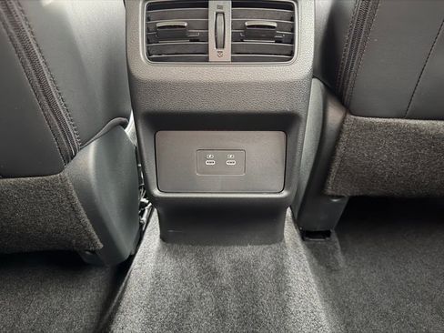 Used 2026 Nissan Rogue SV w/ SV Premium Package image 26