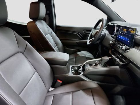New 2025 Chevrolet Colorado Trail Boss w/ Off-Road Front Bumper Package AWD/4WD image 22