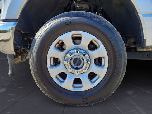 Used 2024 Ford F250 XLT image 14