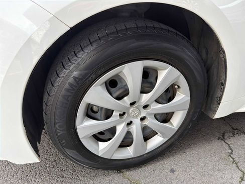 Used 2023 Toyota Corolla LE image 10