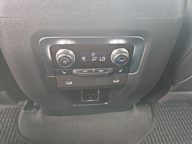 Used 2024 GMC Yukon Denali w/ Max Trailering Package AWD/4WD image 18