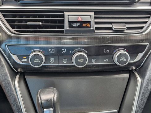 Used 2022 Honda Accord Sport image 26