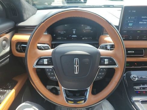 Certified 2023 Lincoln Nautilus Black Label w/ Cargo Utility Package AWD/4WD image 8