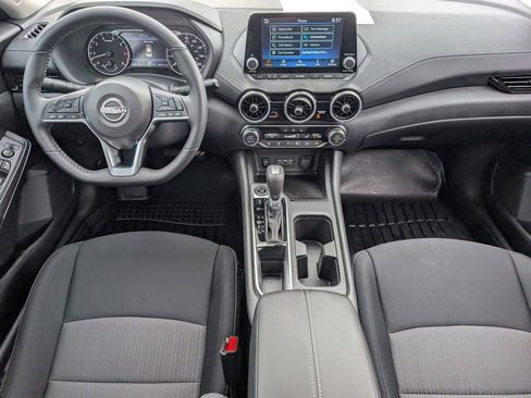 Certified 2025 Nissan Sentra SV w/ All-Weather Package FWD image 9