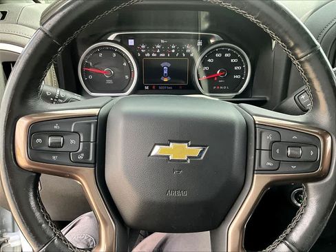 Used 2022 Chevrolet Silverado 3500 High Country AWD/4WD image 18