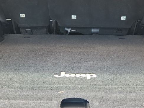 Used 2015 Jeep Wrangler Unlimited Sport w/ Connectivity Group AWD/4WD image 14