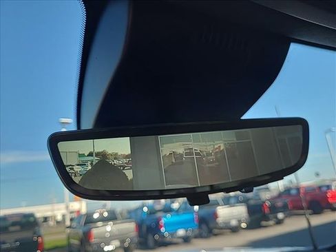 Used 2025 GMC Sierra 2500 AT4X image 18