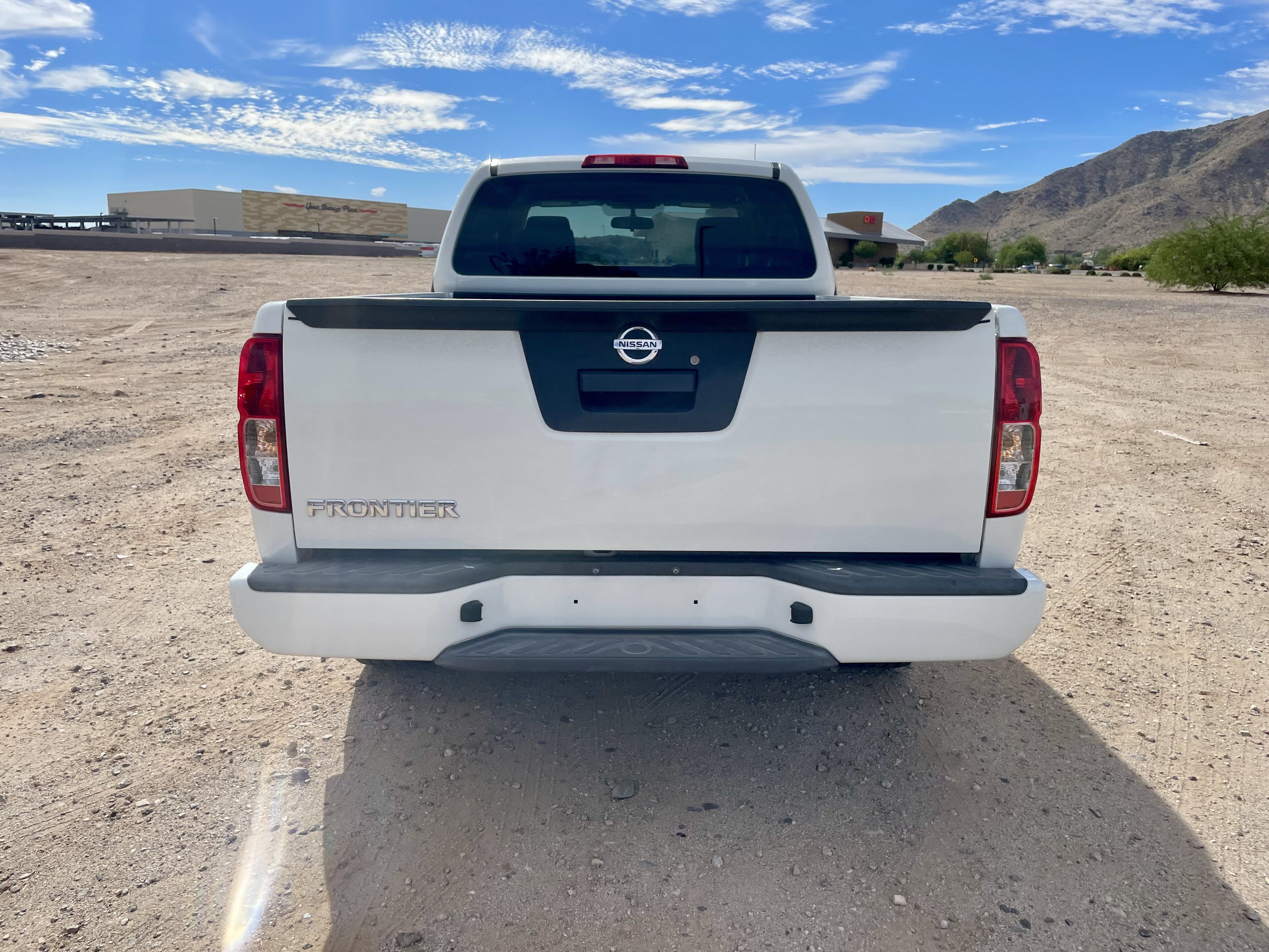 Used 2020 Nissan Frontier S RWD image 4