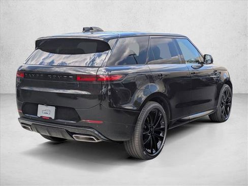 New 2026 Land Rover Range Rover Sport Dynamic SE AWD/4WD image 2