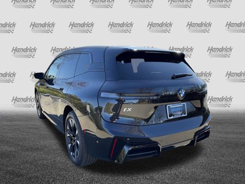 Used 2026 BMW iX xDrive45 image 8