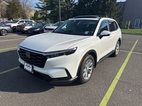 Used 2024 Honda CR-V EX-L image 2