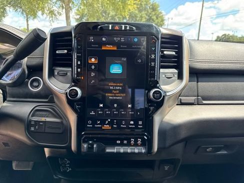 Used 2024 RAM 2500 Laramie AWD/4WD image 24