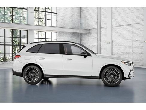 New 2027 Mercedes-Benz GLC 350e 4MATIC image 15