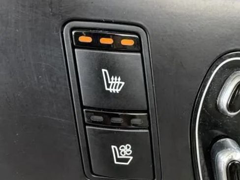 Used 2015 Kia K900 Luxury RWD image 43
