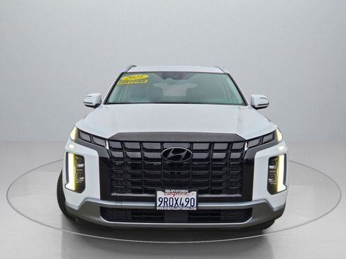Certified 2025 Hyundai Palisade SEL image 2