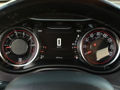 Used 2022 Dodge Challenger GT AWD/4WD image 20