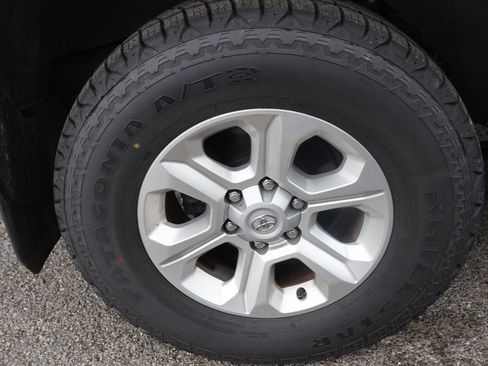 Used 2024 Toyota 4Runner SR5 RWD image 13