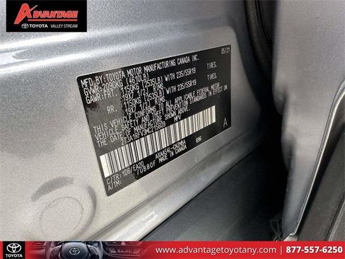 Certified 2021 Toyota RAV4 XLE Premium image 21