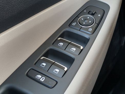 Certified 2022 Hyundai Santa Fe SEL FWD image 20