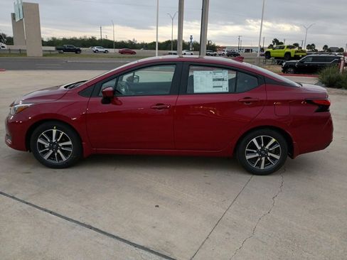 New 2025 Nissan Versa SV w/ Trunk Package image 3