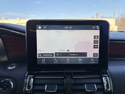 Used 2019 Lincoln Navigator L Reserve image 25