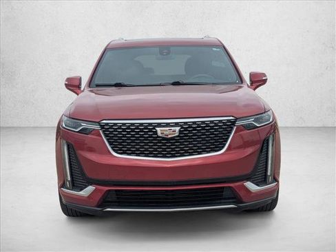 Used 2023 Cadillac XT6 Luxury AWD/4WD image 2