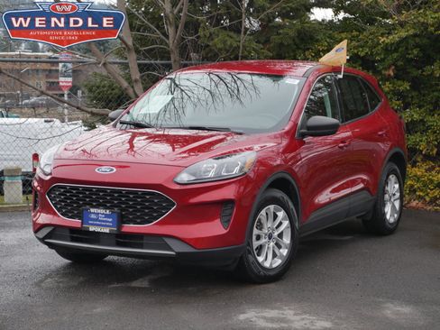 Certified 2022 Ford Escape SE w/ Convenience Package image 1