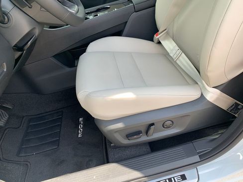 New 2026 Nissan Rogue SV FWD image 21