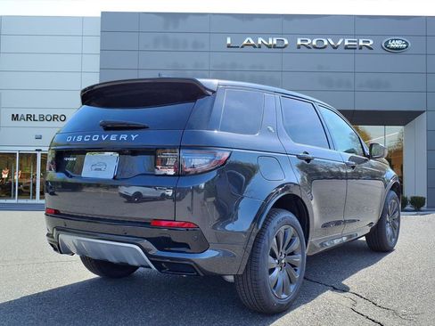 New 2025 Land Rover Discovery Sport S image 2
