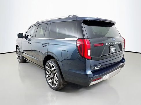 New 2026 Ford Expedition Platinum w/ Platinum Ultimate Package AWD/4WD image 5